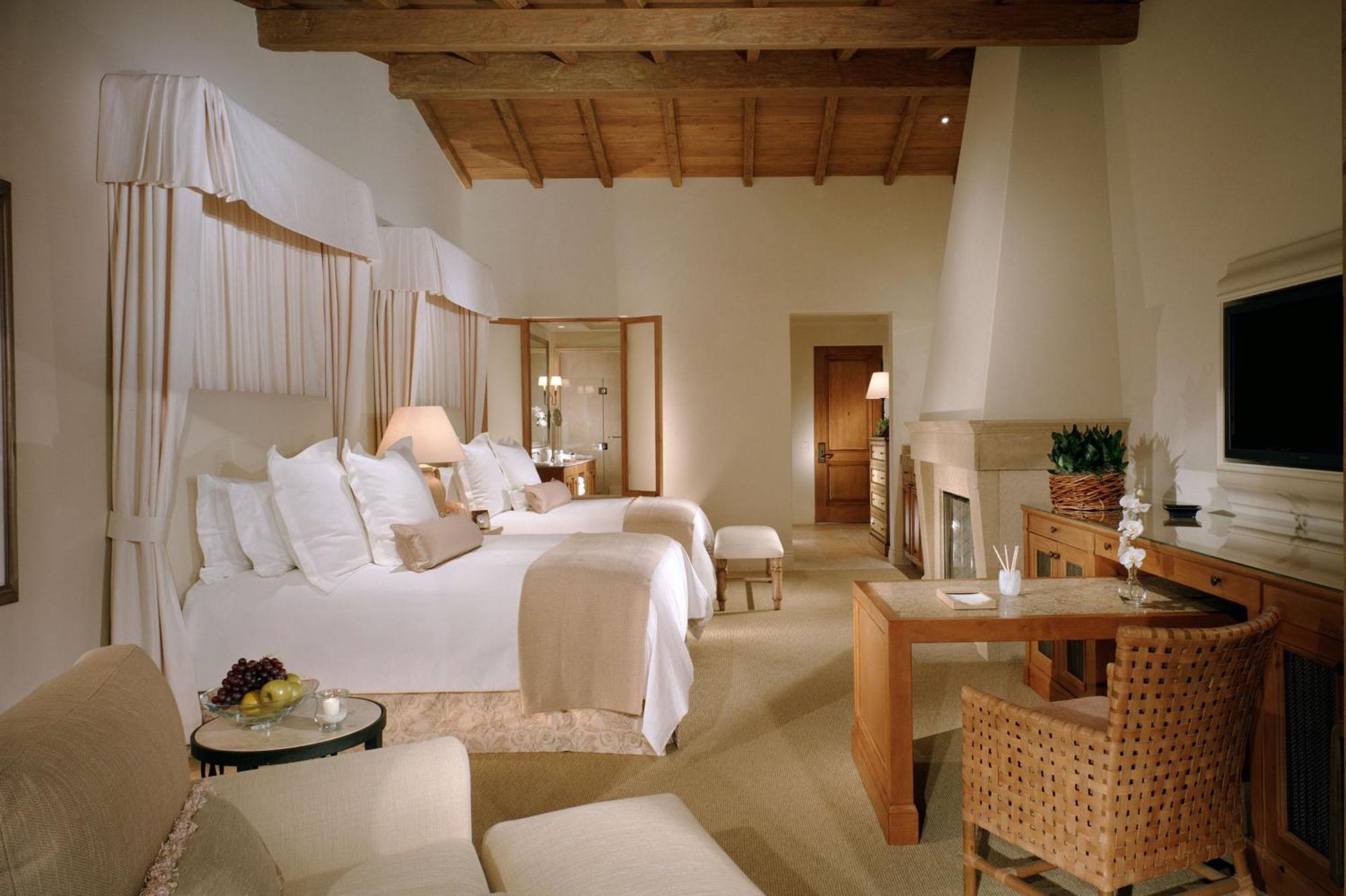 Hotel The At Pelican Hill Crystal Cove